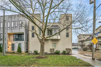 2339 W 5th Street, Loveland, OH 44113 - Photo 2