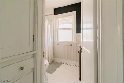 3085 Essex Road, Cleveland Heights, OH 44118 - Photo 18