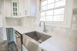 5123 Glenbrook Dr, Vienna, WV 26105 - Photo 20