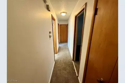 1916 17th Street SW, Akron, OH 44314 - Photo 14