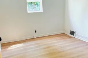 1441 Maryland Ave, Steubenville, OH 43952 - Photo 8