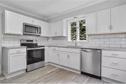 562 Tallmadge Road, Cuyahoga Falls, OH 44221 - Photo 4