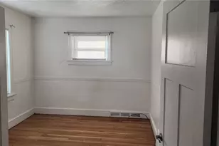 853 Russell Ave, Akron, OH 44307 - Photo 4