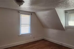 853 Russell Ave, Akron, OH 44307 - Photo 10