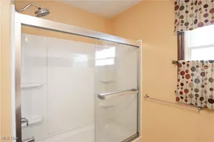 2923 Roanoke St NW, Massillon, OH 44646 - Photo 20