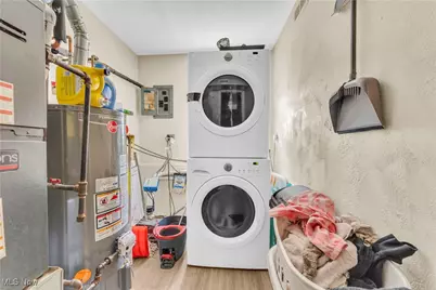 4401 Marshall Avenue, Lorain, OH 44053 - Photo 34