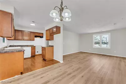 4401 Marshall Avenue, Lorain, OH 44053 - Photo 10