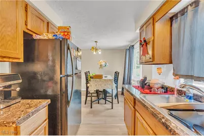 4401 Marshall Avenue, Lorain, OH 44053 - Photo 28