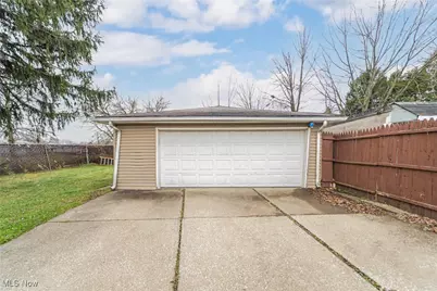 16408 Highview Drive, Loveland, OH 44128 - Photo 20