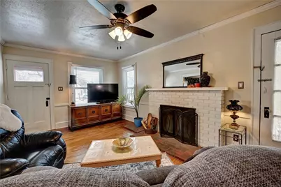 534 E Maple Street, North Canton, OH 44720 - Photo 6