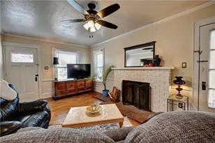 534 E Maple St, North Canton, OH 44720 - Photo 6