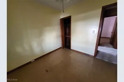 18870 Monterey Avenue, Euclid, OH 44119 - Photo 10