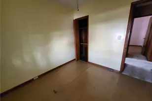 18870 Monterey Ave, Euclid, OH 44119 - Photo 10