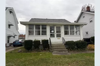 18870 Monterey Avenue, Euclid, OH 44119 - Photo 2