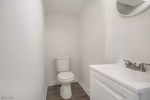 958 E 130th St, Loveland, OH 44108 - Photo 8