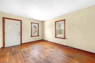 1190 Swartz Rd, Akron, OH 44306 - Photo 2