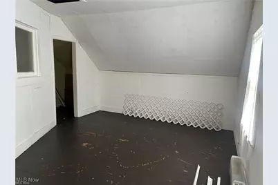 6701 Hope Avenue, Loveland, OH 44102 - Photo 18