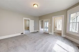 3732 W 37th St, Loveland, OH 44109 - Photo 4