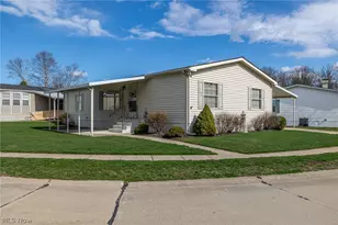 1 Tympani Trail, Olmsted Twp, OH 44138 - Photo 2