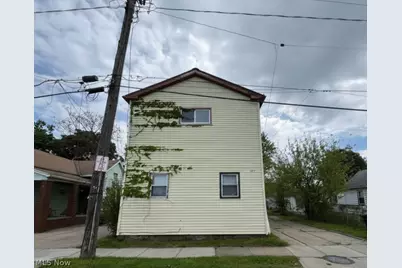 3411 W 49th Street, Loveland, OH 44102 - Photo 1