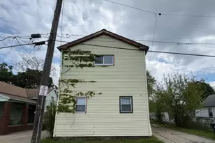 3411 W 49th St, Loveland, OH 44102 - Photo 1