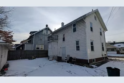 616 Maryland Avenue SW, Canton, OH 44710 - Photo 4