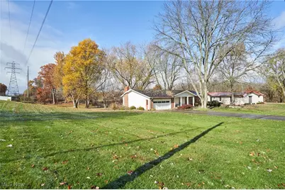 2220 Ritz Manor Drive, Uniontown, OH 44685 - Photo 22