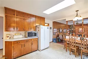 2220 Ritz Manor Dr, Uniontown, OH 44685 - Photo 8
