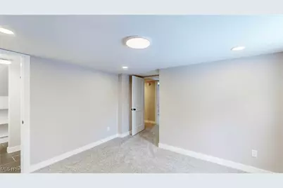 2978 Long Road, Uniontown, OH 44685 - Photo 30