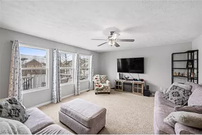 3502 Magnolia Drive, Lorain, OH 44053 - Photo 8