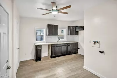 2160 Fulton Road, Loveland, OH 44113 - Photo 18