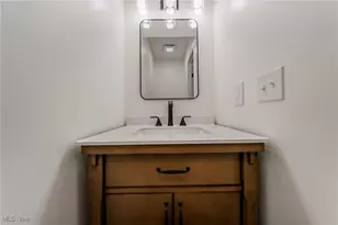 7488 Greenwich Rd, Seville, OH 44273 - Photo 10