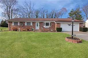 3472 N Karwood Dr, Port Clinton, OH 43452 - Photo 2