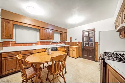 29107 Edgewood Drive, Willowick, OH 44095 - Photo 6