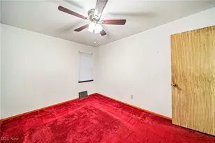 29107 Edgewood Dr, Willowick, OH 44095 - Photo 10