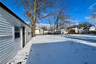 350 Concord Ave, Elyria, OH 44035 - Photo 16