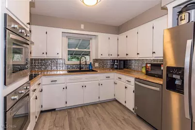 457 S Firestone Boulevard, Akron, OH 44301 - Photo 10