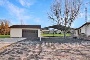 2029 NW Catawba Rd, Port Clinton, OH 43452 - Photo 34