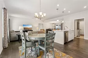 1951 E Woodland Dr, Akron, OH 44313 - Photo 12