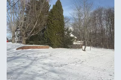 4008 Burke Avenue, Louisville, OH 44641 - Photo 2