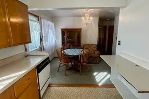 107 Clearview Ave, Weirton, WV 26062 - Photo 8