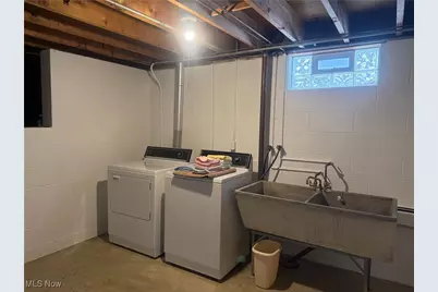 2612 Frostwood Drive, Austintown, OH 44515 - Photo 24