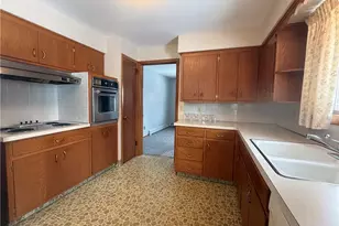 2612 Frostwood Dr, Austintown, OH 44515 - Photo 6