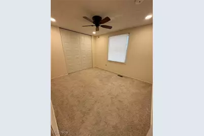 6884 Slippery Rock Drive, Austintown, OH 44406 - Photo 16