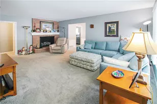 3298 N Valley Dr, Port Clinton, OH 43452 - Photo 8