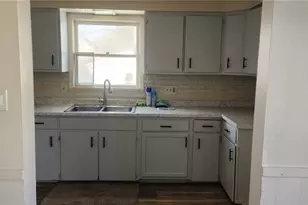 48 Eleanor Ave, Youngstown, OH 44509 - Photo 2