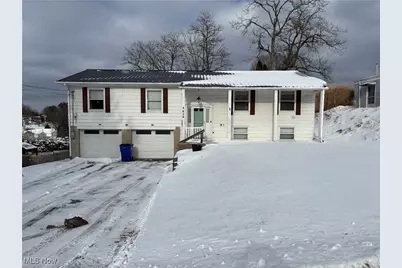 815 Crestview Drive, East Liverpool, OH 43920 - Photo 1