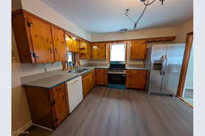 703 Avondale Street, Kent, OH 44240 - Photo 12