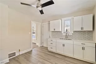 13409 Bartlett Ave, Loveland, OH 44120 - Photo 8