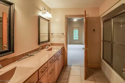 2942 Torrey Pines Circle NW, Canton, OH 44708 - Photo 34